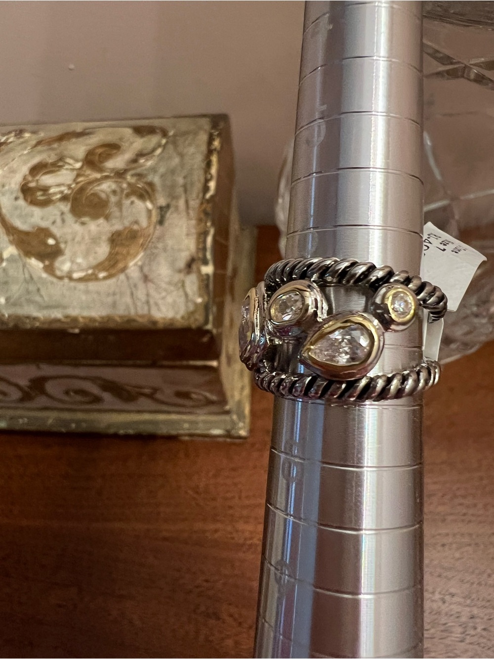 Two Tone Multi-Stone Twisted Silver and Gold Ring with CZ Stones - NWT Size 7 - Picture 6 of 7